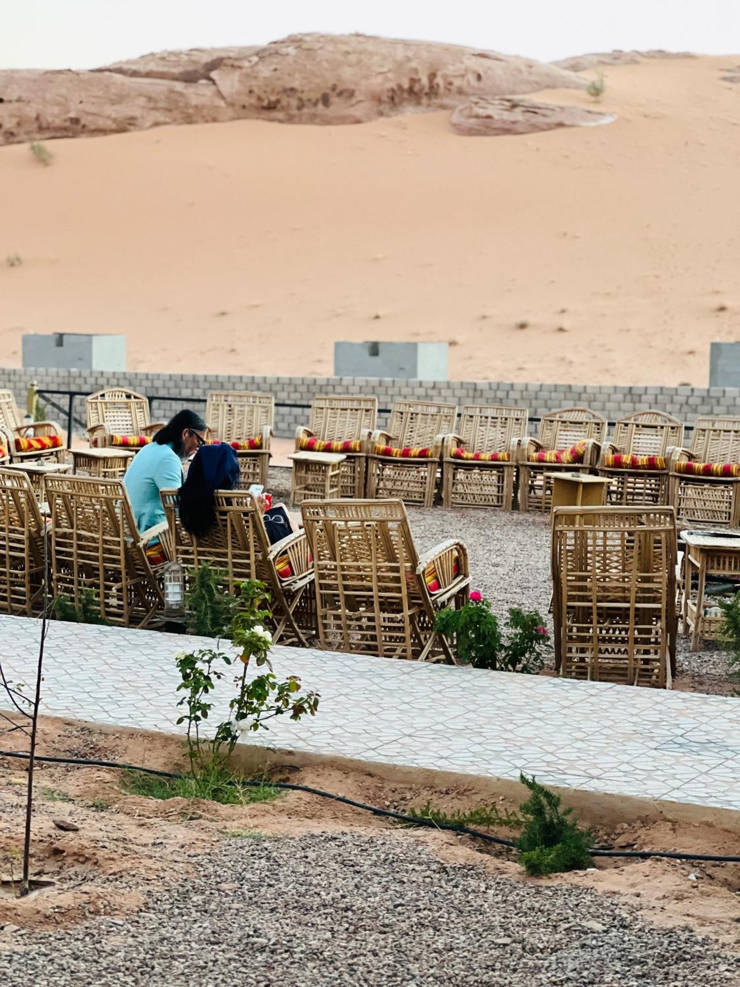Moon Magic Valley Apartamento Wadi Rum Exterior foto