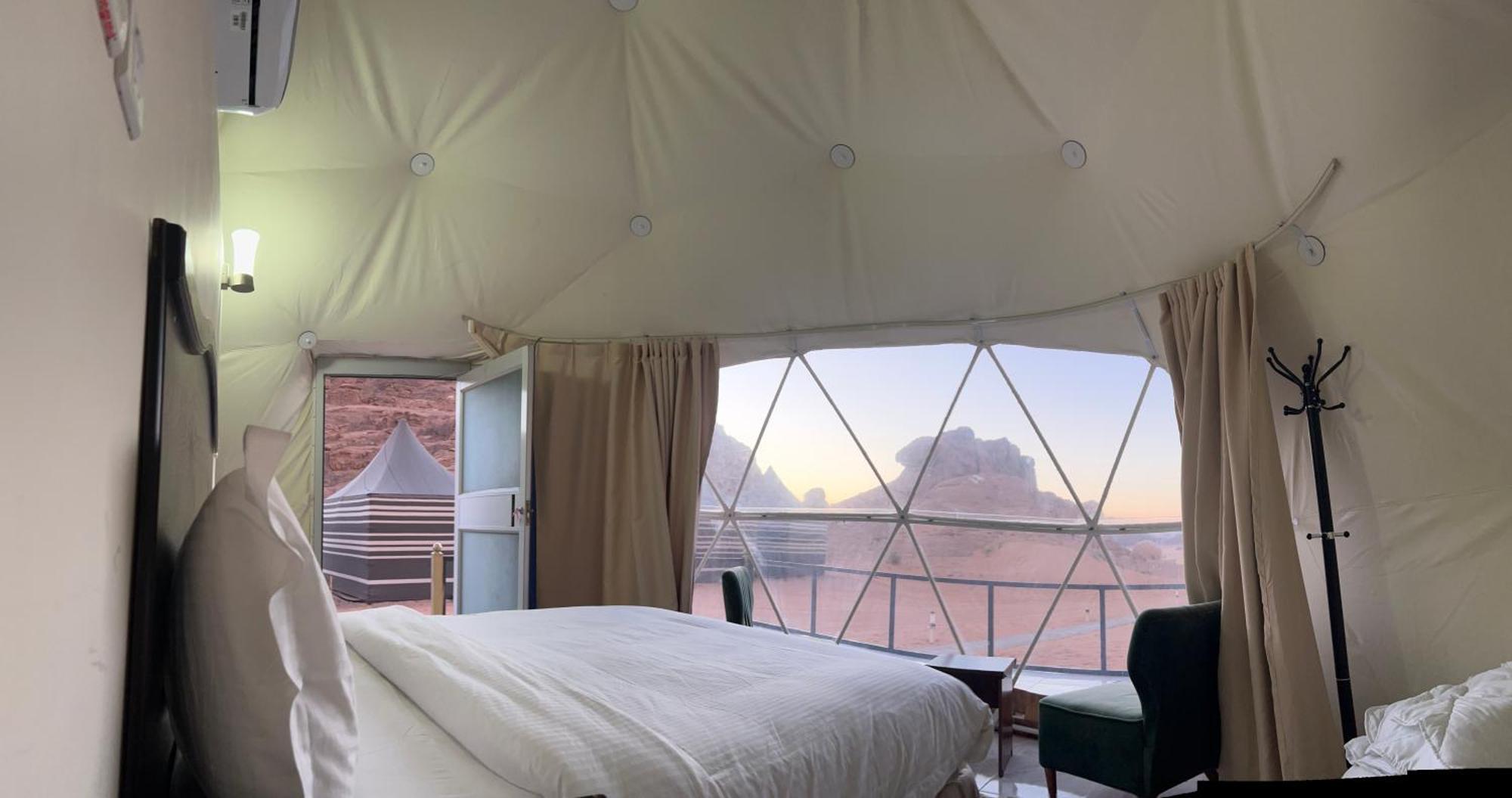 Moon Magic Valley Apartamento Wadi Rum Exterior foto