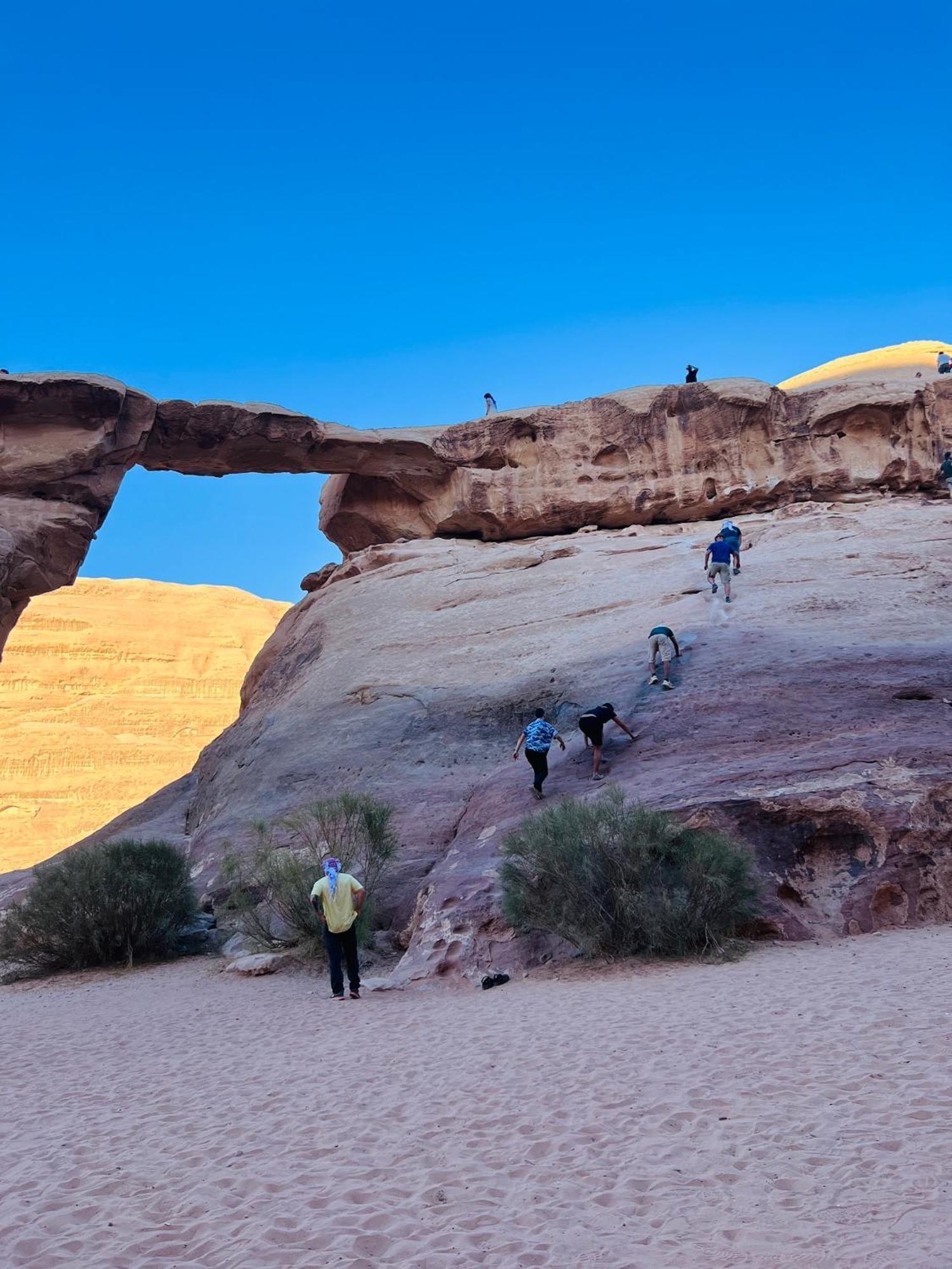 Moon Magic Valley Apartamento Wadi Rum Exterior foto