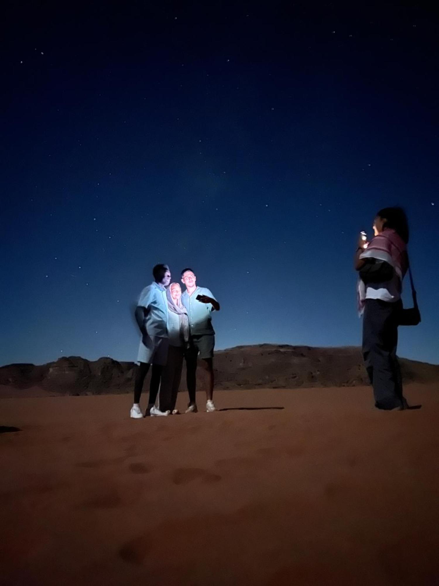 Moon Magic Valley Apartamento Wadi Rum Exterior foto