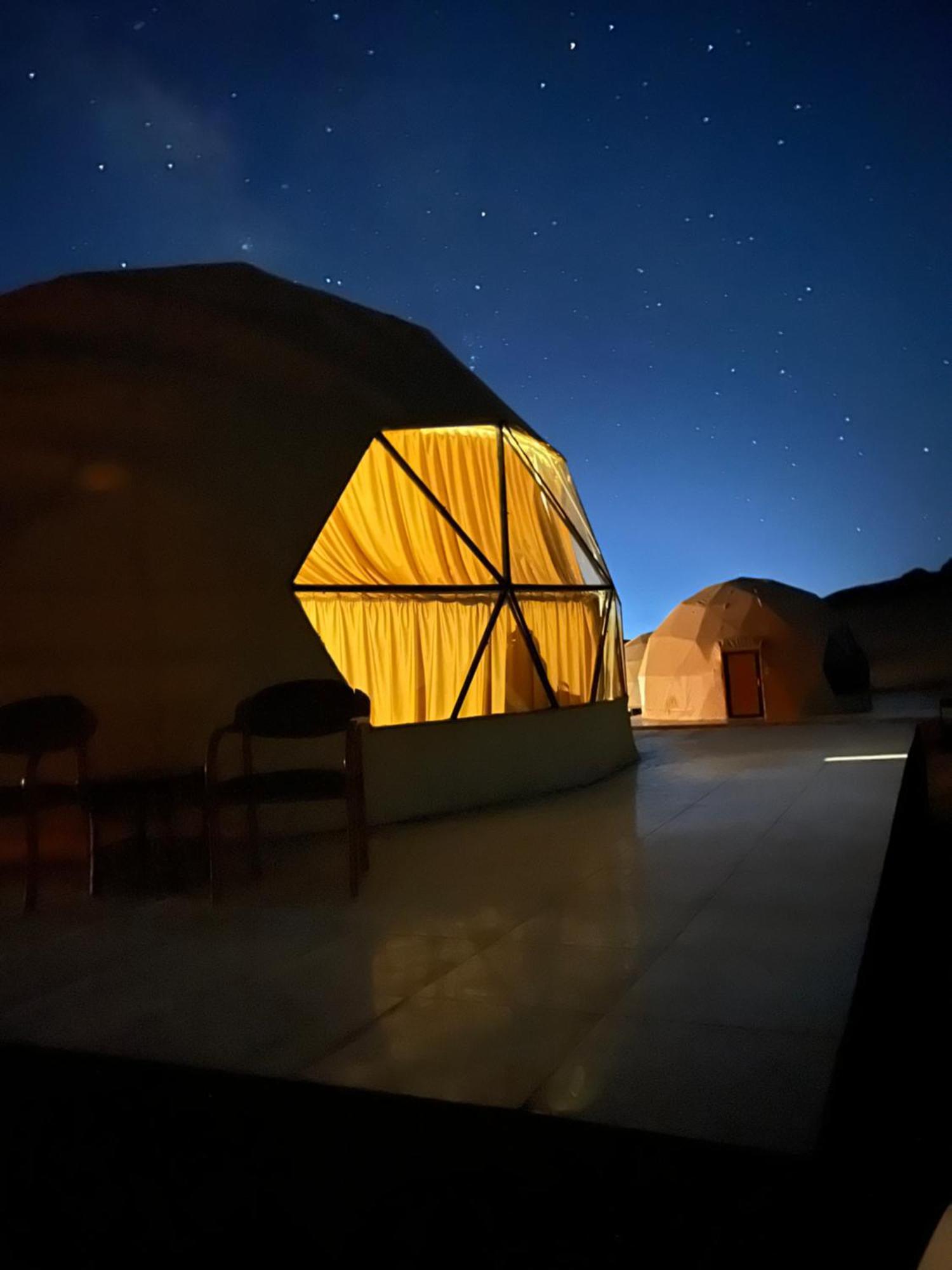 Moon Magic Valley Apartamento Wadi Rum Exterior foto