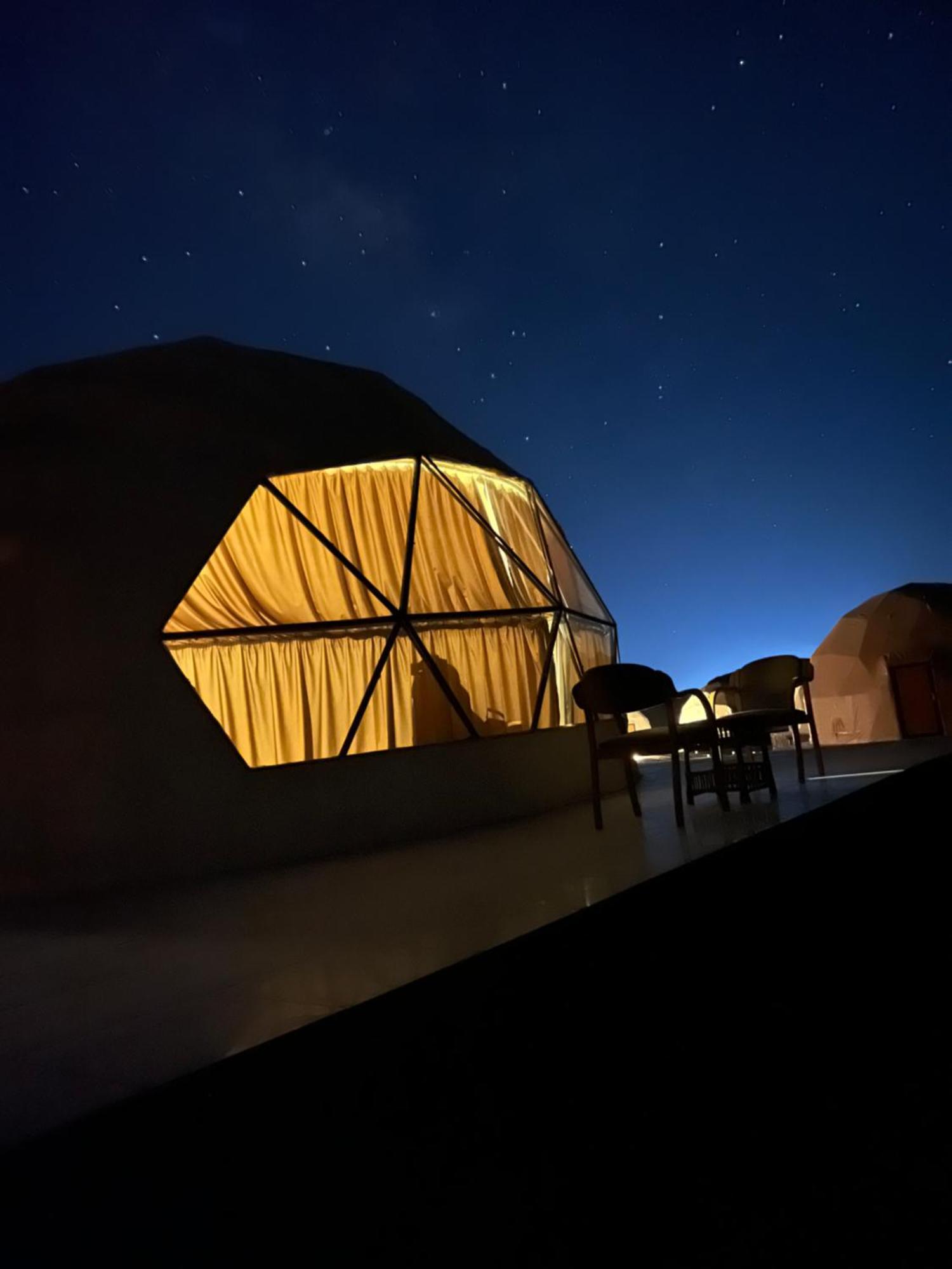 Moon Magic Valley Apartamento Wadi Rum Exterior foto